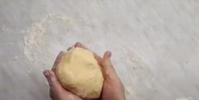 нежный малиновый чизкейк с хрустящей корочкой