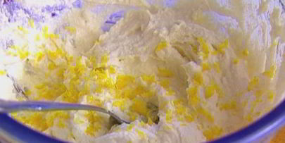 очень простой лимонный чизкейк с ягодами