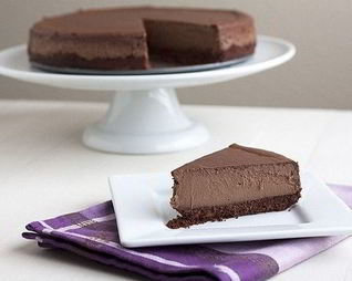 Шоколадно-медовый чизкейк без выпечки