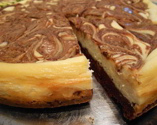 Шоколадный чизкейк мраморный