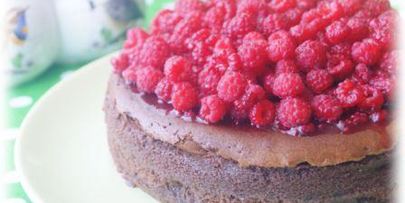 шоколадный чизкейк с малиной