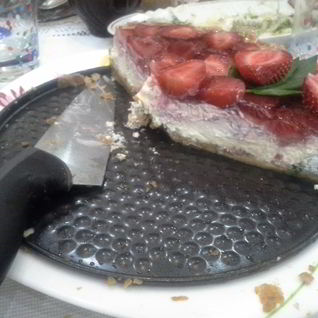 Воздушный клубничный чизкейк