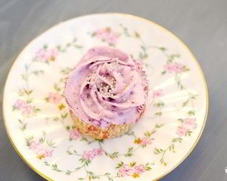 Черничный крем для капкейков