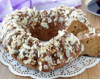 Карамельный кекс с глазурью