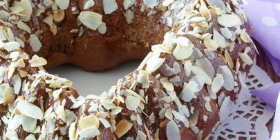 карамельный кекс с глазурью