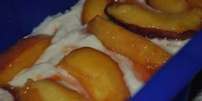 кекс с карамелизированными нектаринами