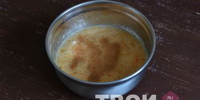 кекс с хурмой