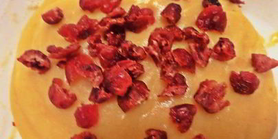 кекс с клюквой и кофе