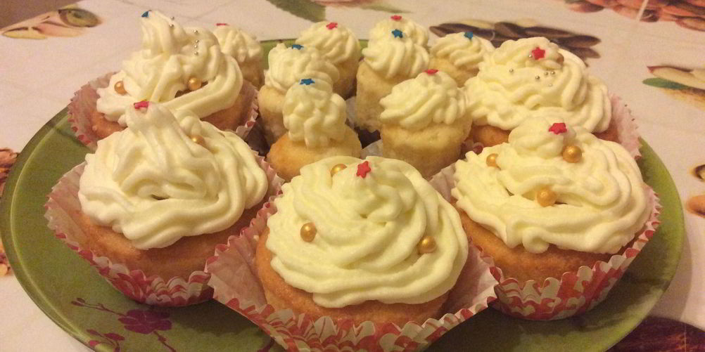 Рецепт кексики нежные с творожным кремом