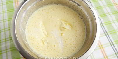 кексы с белым шоколадом и клюквой