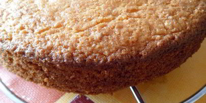 лимонный кекс с мятно-сливочным кремом под шоколадом