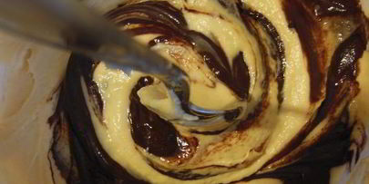 мраморный кекс с инжиром