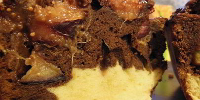 мраморный кекс с инжиром