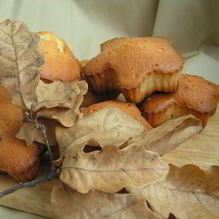 Рецепт Осенние кексы с вяленой вишней