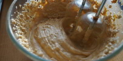 рождественские кексики с мандаринами и карамельным кремом