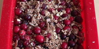 шоколадный кекс с клюквой