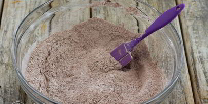 шоколадный кекс с малиной