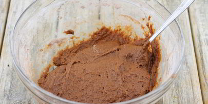 шоколадный кекс с малиной