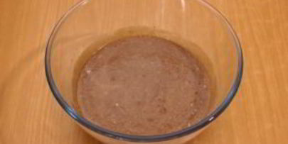 шоколадный кекс с вишней