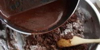 шоколадный кекс со сливочной глазурью