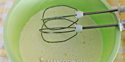 сметанные кексики в сахарной пудре