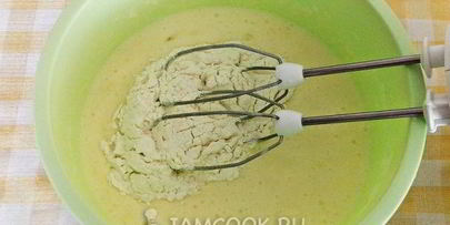 сметанные кексики в сахарной пудре