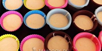 сметанные кексики в сахарной пудре