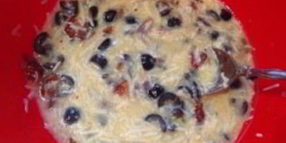 соленые кексики с оливками и вялеными помидорами