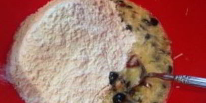 соленые кексики с оливками и вялеными помидорами