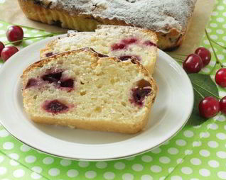 Творожный кекс с вишней