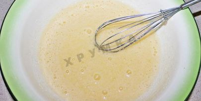 воздушный кекс на кефире с изюмом