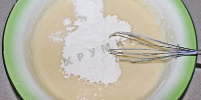 воздушный кекс на кефире с изюмом