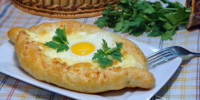 хачапури по-аджарски