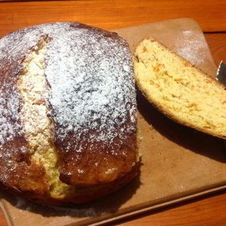 Апельсиновый сладкий хлеб с курагой