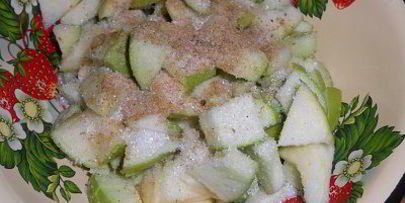 деревенские галеты с яблоками и абрикосовым джемом