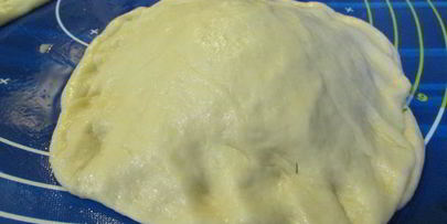 домашний хлеб с сыром и укропом