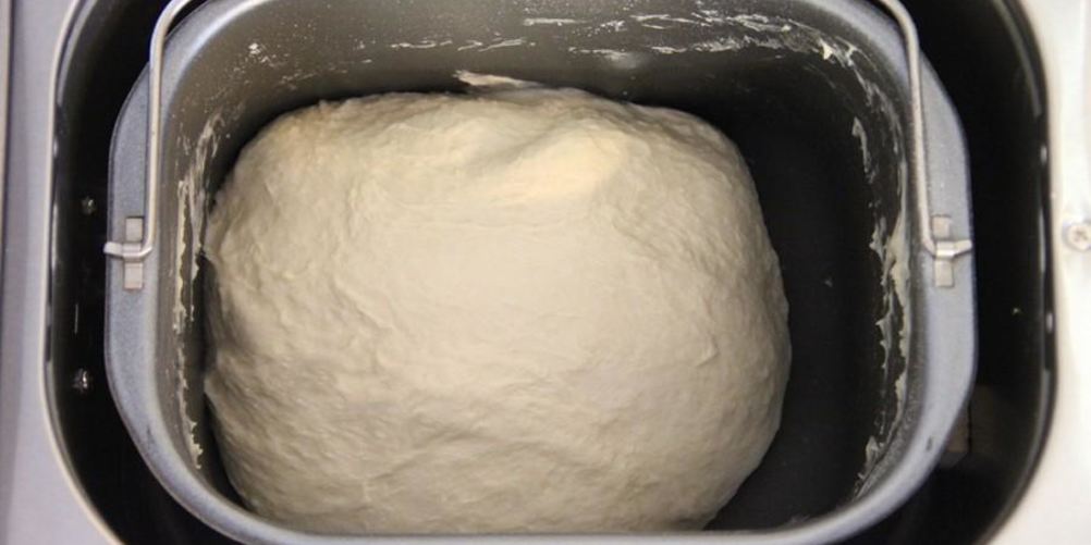 Рецепт дрожжевое тесто для хлеба в хлебопечке на сухом молоке