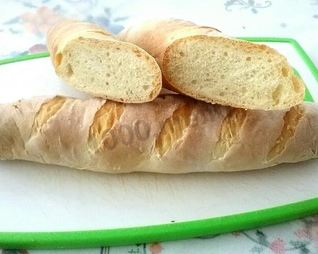 Французский багет на сыворотке