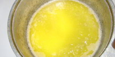 каравай круглый сладкий дрожжевой хлеб