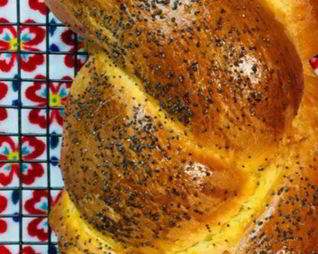 Хала — батон с маком в хлебопечке