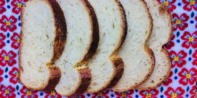 хала — батон с маком в хлебопечке