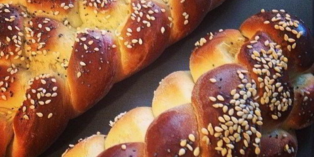 Рецепт хала с кунжутом