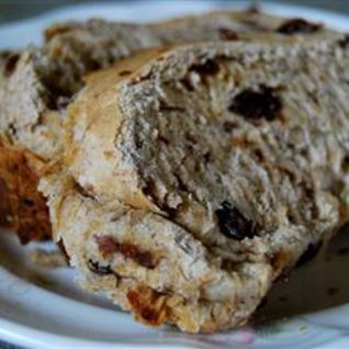 Хлеб с изюмом и корицей в хлебопечке