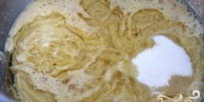 хлеб с сыром и гуавой