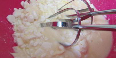 хлеб с творогом и овсяными хлопьями