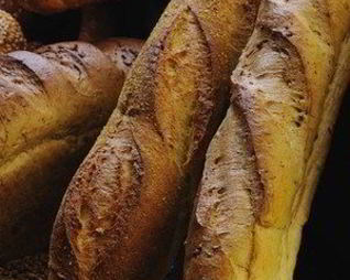 Постный хлеб с чесноком и кардамоном