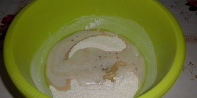 постный хлеб с чесноком и зеленью