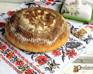 Пшенично-творожный хлеб испеченный в духовке