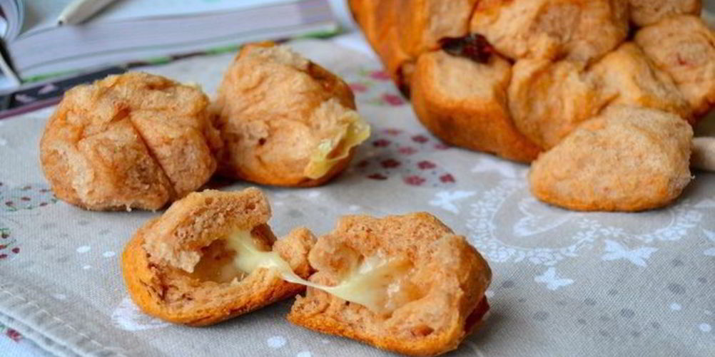 Рецепт разборный томатный хлеб с начинкой