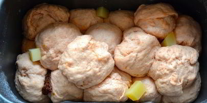 разборный томатный хлеб с начинкой